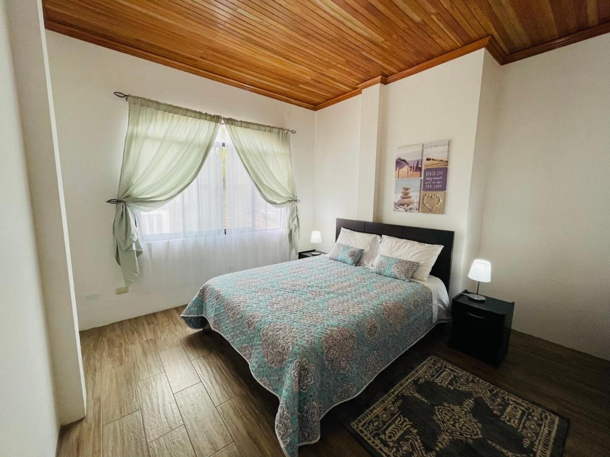 Apartahotel Casa Soleil 푸에르토빌라밀 외부 사진