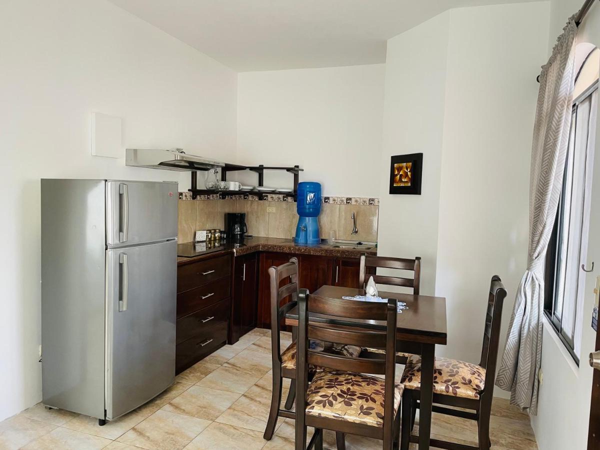 Apartahotel Casa Soleil 푸에르토빌라밀 외부 사진